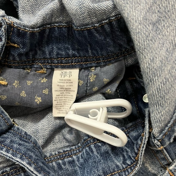 American Eagle Women's XS/S Raw Hem Overall Jean Shorts Denim Shortails Tomgirl - Picture 6 of 7